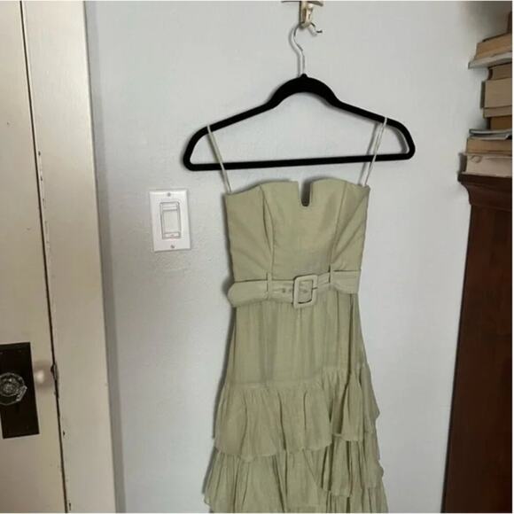 & Other Stories Layered Belted Strapless Midi Dress in Light Green - Picture 4 of 8